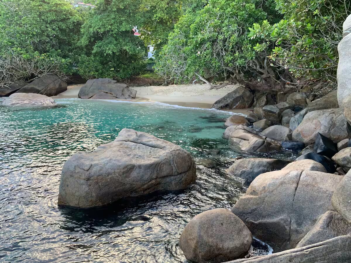 Crystal Apartments Seychelles SeaView