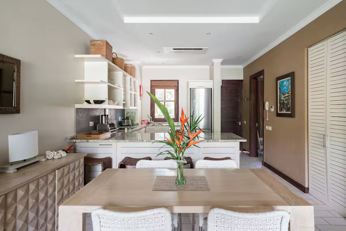 Elegant Waterfront Apartment on Eden Island  Share  Save