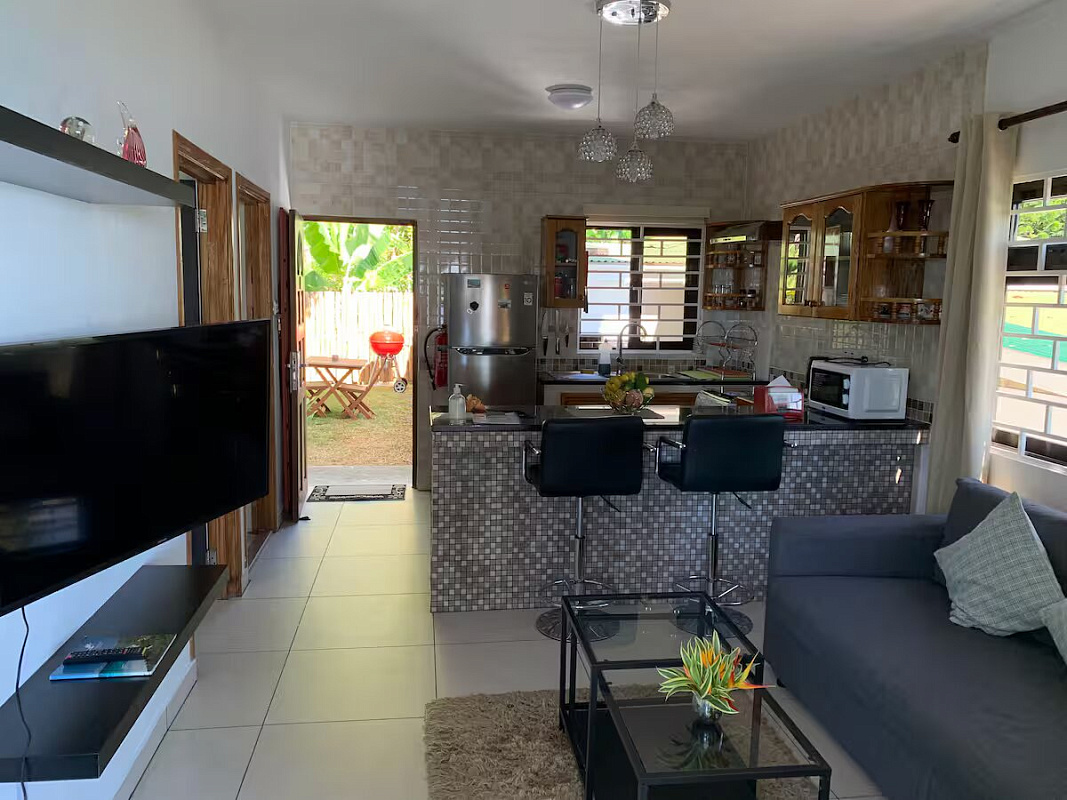 Crystal Apartments Seychelles SeaView