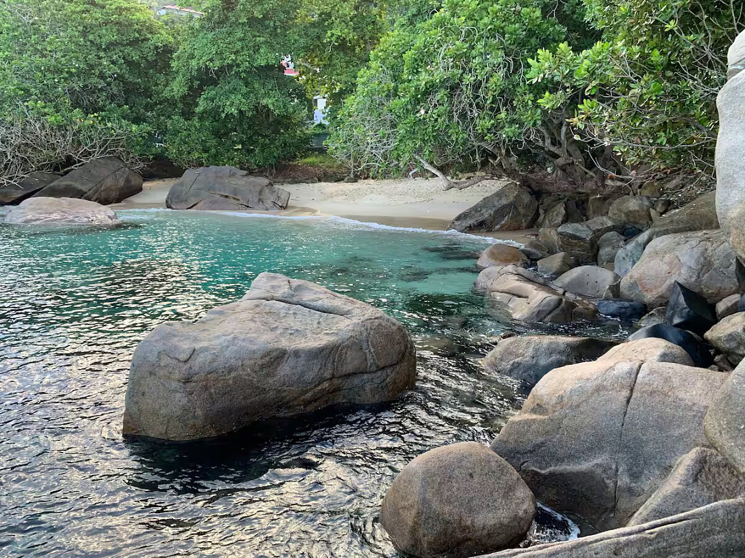 Crystal Apartments Seychelles SeaView