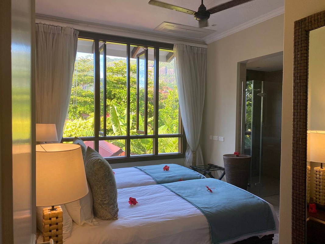 4 Bedroom Maison with Private Pool